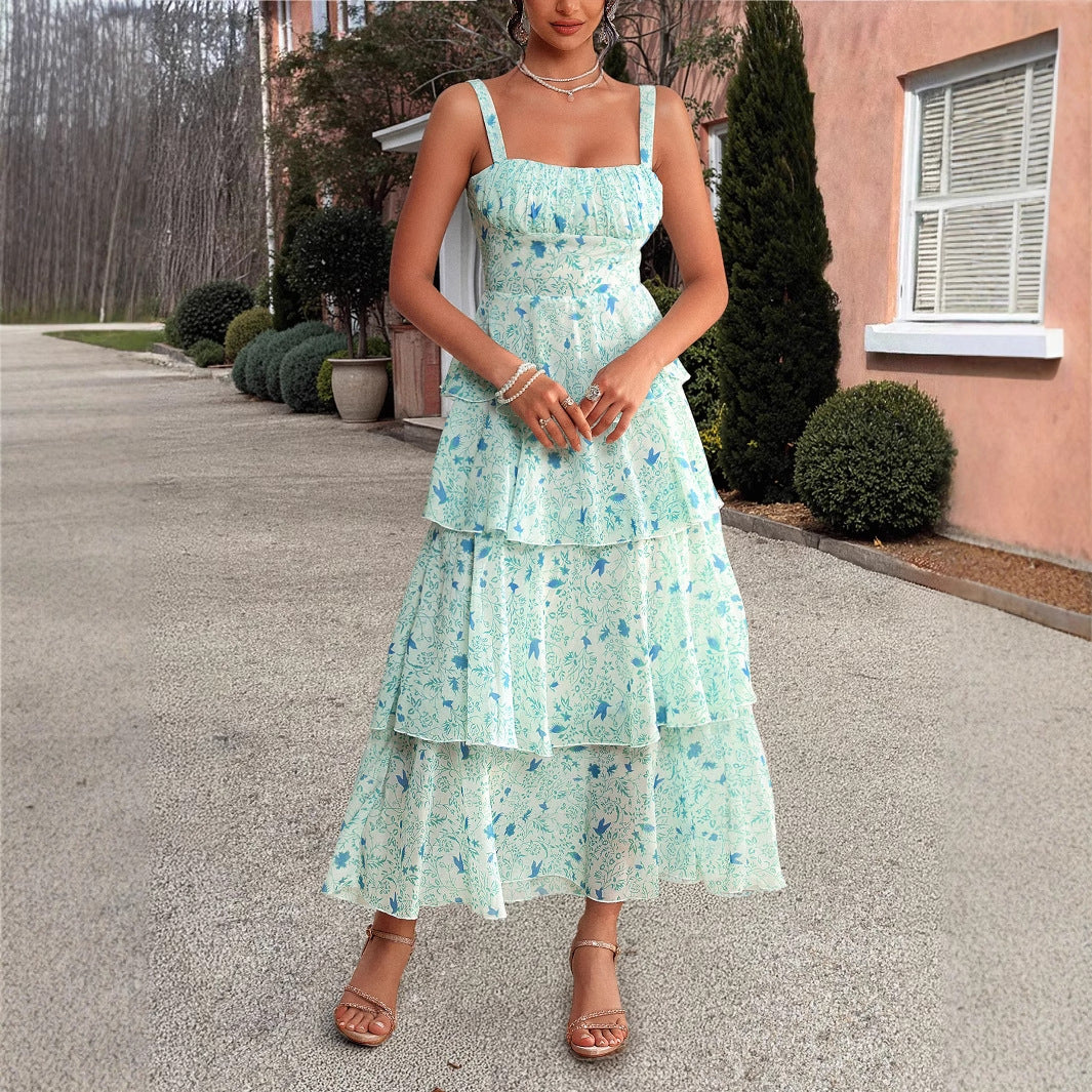 Elegantes Blumen-Trägerkleid mit Stufenrock