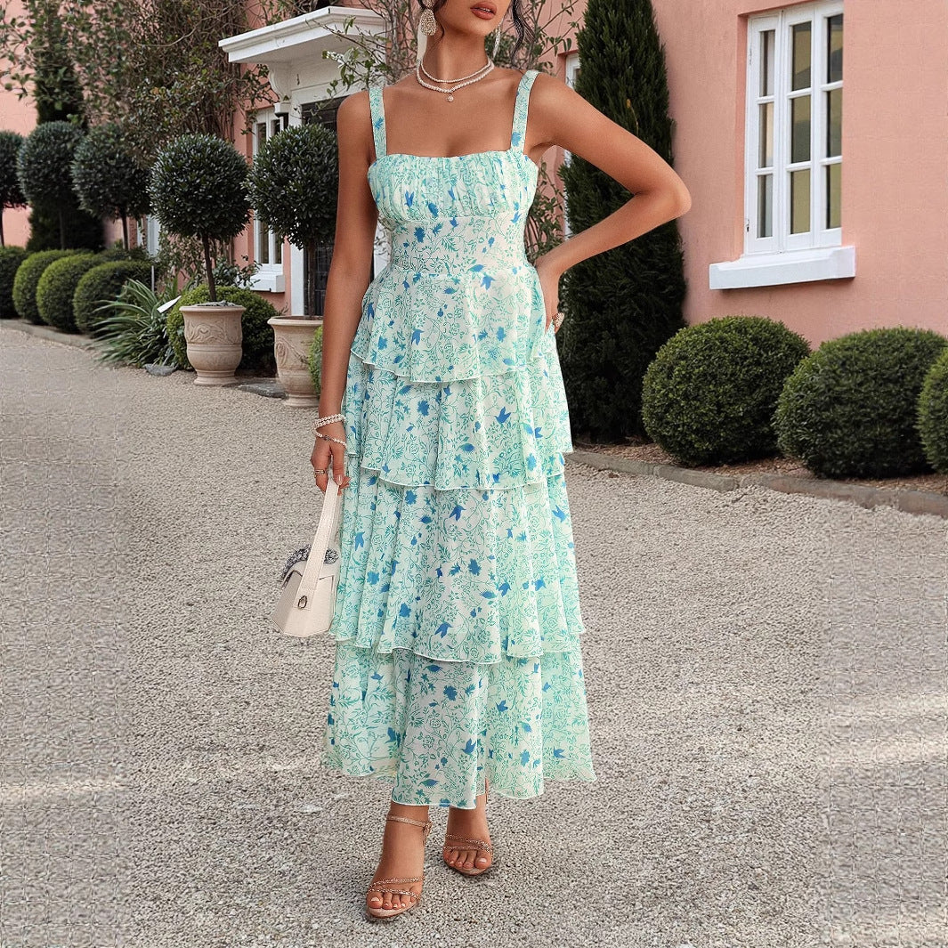 Elegantes Blumen-Trägerkleid mit Stufenrock