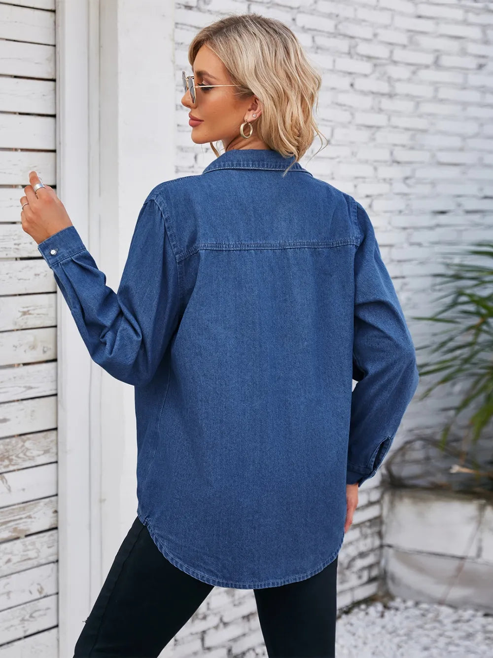 Zeitlose Damen Jeansjacke -  Klassischer Schnitt